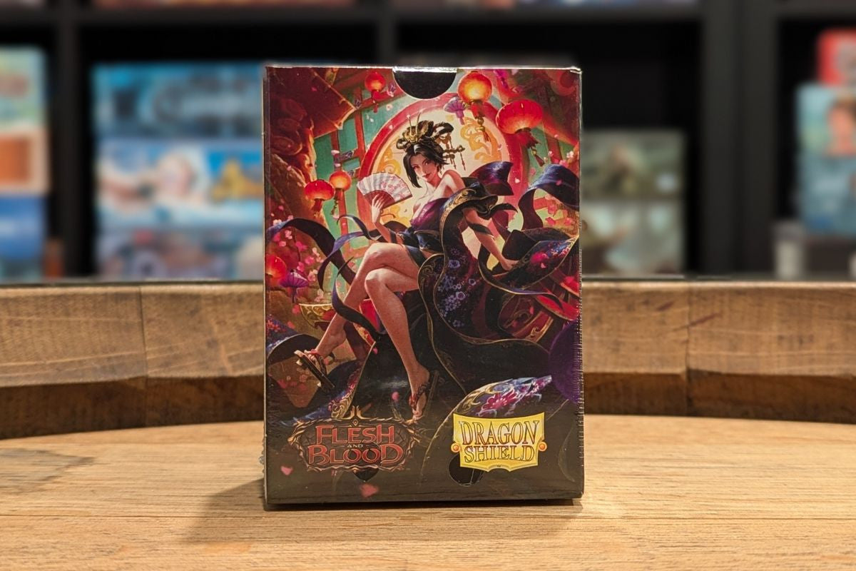 Dragon Shield Sleeves: Standard Matte Art Flesh and Blood - Nuu 100CT