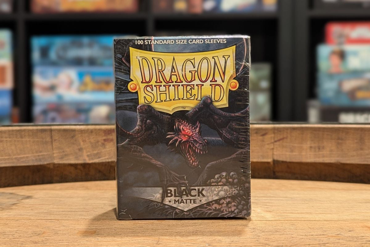 Dragon Shield Sleeves: Standard Matte - Black 100CT