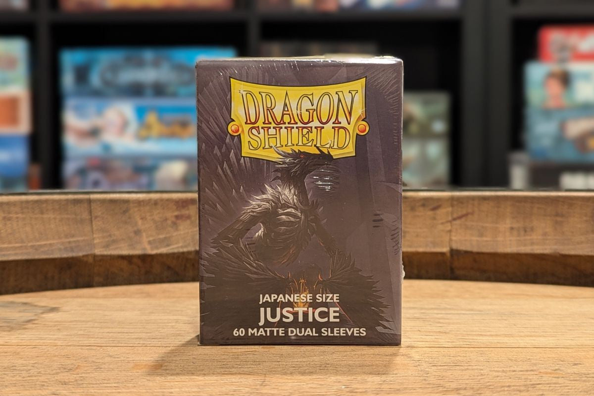 Dragon Shield Sleeves: Japanese Matte Dual - Justice 60CT
